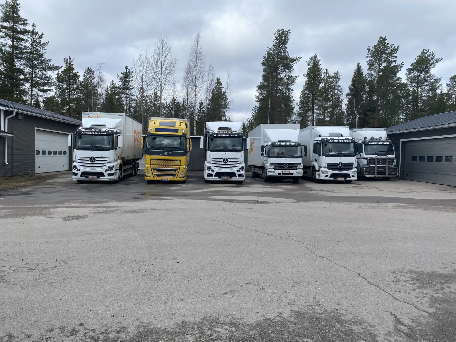 Jyrki Heinonen Oy – kuljetuskalusto Ylivieskassa